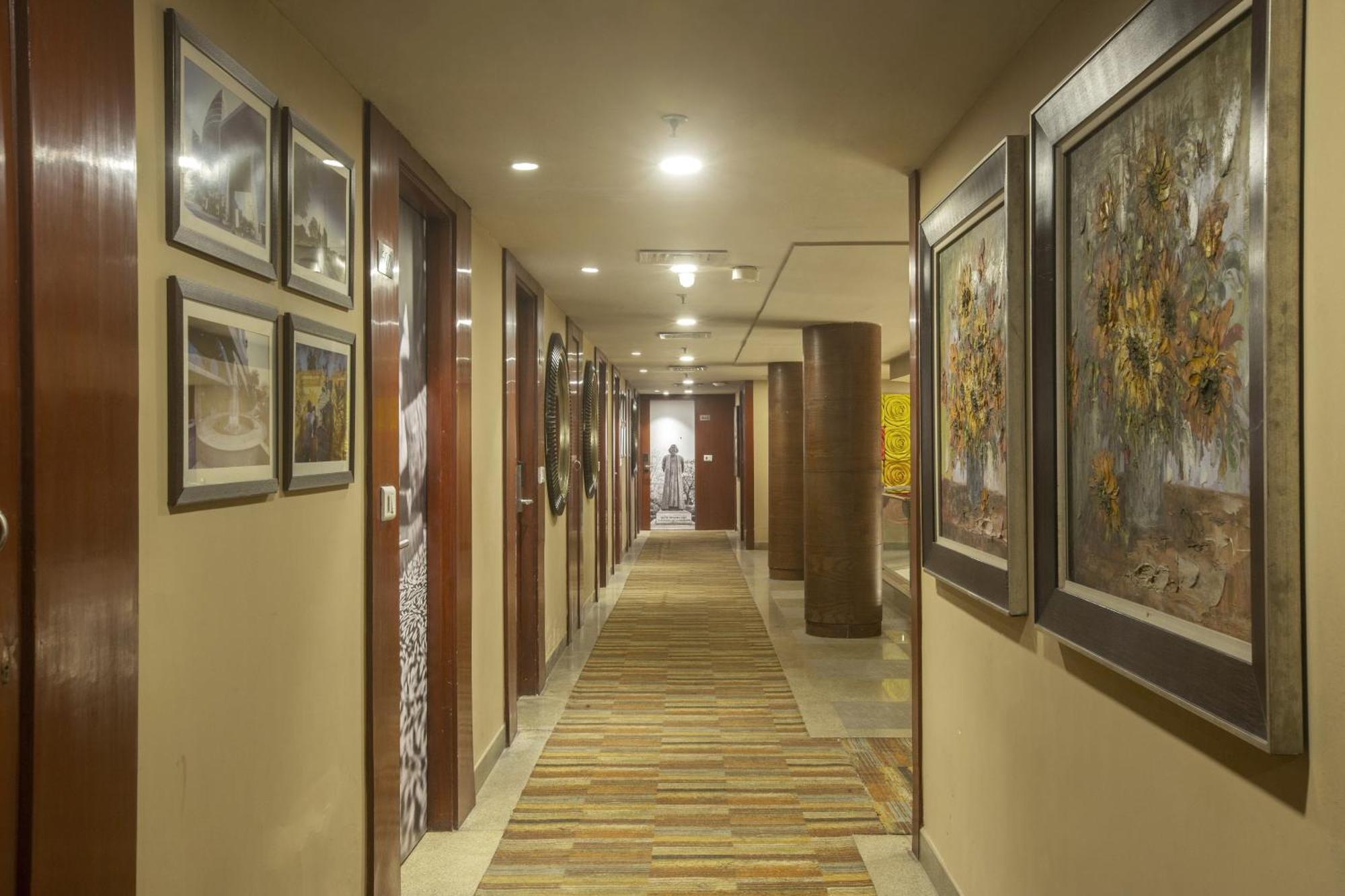 เวสตา อินเตอร์เนชั่นแนล Hotel ชัยปุระ ภายนอก รูปภาพ